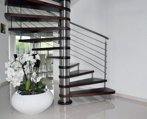stiege treppe geländer